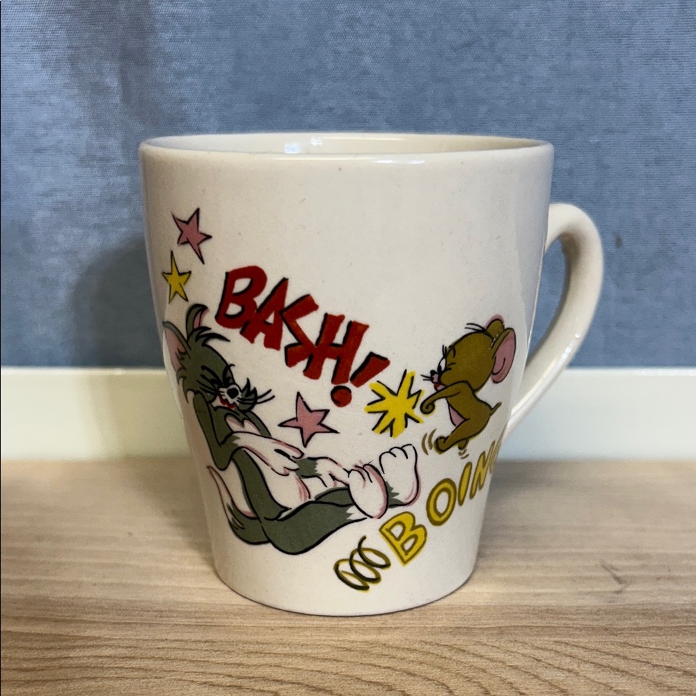 Vintage 1970 Staffordshire Pottery Tom & Jerry Metro Goldwyn Mayer Coffee Cup